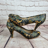 Nature Skull Ready made 3inch heels. size 5