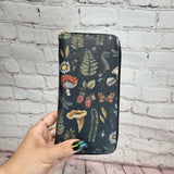 Autumn goods Customised wallet