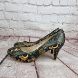 Nature Skull Ready made 3inch heels. size 5