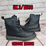 Boots. Plain or customized