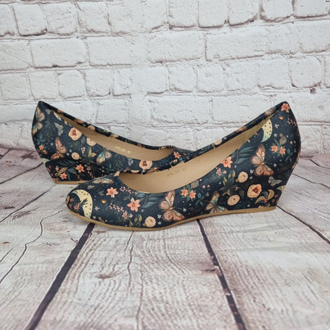 Floral Butterfly 2inch wedges. Ready to ship UK 7/eu40
